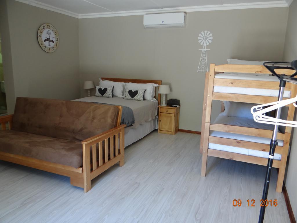 La Paix Guesthouse Beaufort West Ngoại thất bức ảnh