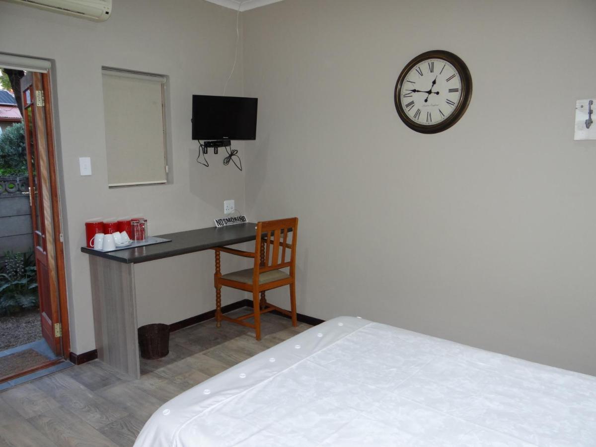 La Paix Guesthouse Beaufort West Ngoại thất bức ảnh