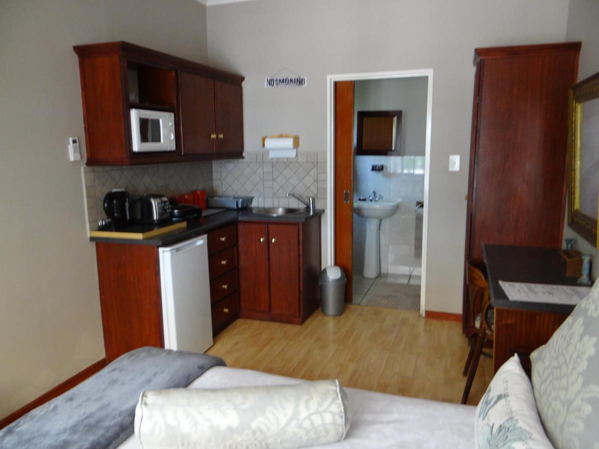 La Paix Guesthouse Beaufort West Ngoại thất bức ảnh